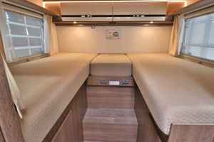 Autocaravana de Lujo 2025, Económica, Euro 5, Capacidad para 4-6 Personas, Equipaje de Aerolínea, Construcción de Acero y Aluminio, Baño - Product Image 5