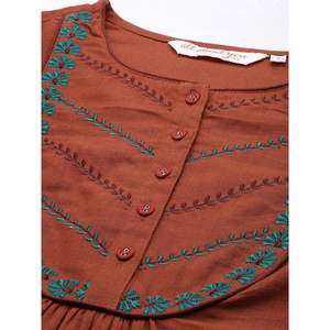 Kurta informal con pliegues y cuello en V, ropa deportiva modesta - Product Image 5