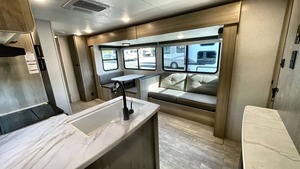 Used 2026 Dutchmen Kodiak 280BHSL - Product Image 3