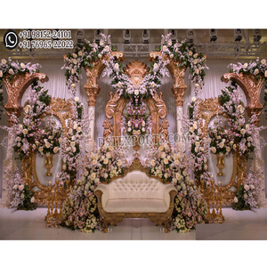 Chicago Best Indian Wedding Decor Stage Tema moderno y rústico Escenario DE BODA asiático Precioso Golden White Wedding Stage Decor - Product Image 1