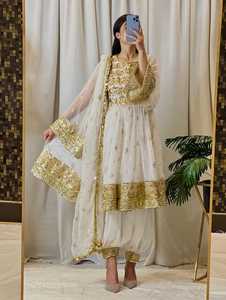 Nouveauté Robes ethniques entièrement brodées pour femmes au meilleur prix de gros Véritable robe afghane à manches longues en vente - Product Image 2