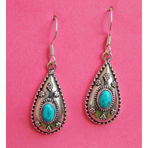 Boucles d'oreilles vintage en argent sterling 925 bijoux en goutte de turquoise naturelle oxydés rétro bijoux d'oreille en argent turquoise - Product Image 1