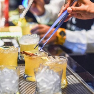 ที่คีบอาหารบาร์บีคิว ยาว 20 ซม. 30 ซม. สำหรับใช้ในบ้าน สวน ครัว ทำอาหาร ทำบาร์บีคิว  ทำจากสแตนเลส  แบบตรงและแบบมีฟัน - Product Image 5