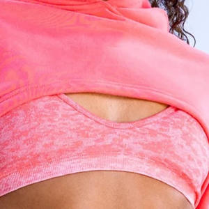 Nuevo diseño de moda Coral de gran tamaño Super Crop Sudadera con capucha para mujer Antiarrugas Transpirable Gimnasio Entrenamiento y ropa deportiva Sudadera con capucha para mujer - Product Image 5