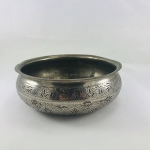 Plato y cuenco para servir, vajilla, cuencos para servir, diseño hecho a mano, acabado de comida, diseño áspero, decoración interior, Material sólido - Product Image 1