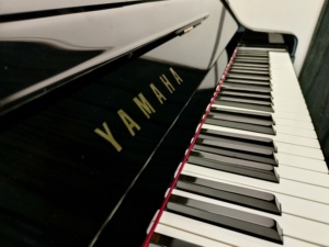 Piano droit d'occasion Yamaha U3H d'origine japonaise, importé, de haute qualité, professionnel, son clair, sensation solide, U3 - Product Image 5