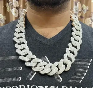 Moissanite VVS ronde de 18mm, chaîne à maillons cubains de 50 carats, cadeau de fête de mariage pour hommes en argent sterling 925 plaqué rhodium - Product Image 1