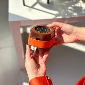 Quemador de Incienso Moderno de Madera y Metal con Tapa de Malla Metálica y Correa de Cuero, Resistente al Calor, para Decoración del Hogar y Regalos - Product Image 2