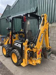 JCB 1CX Brazo Telescópico de Fácil Control, Cilindro Hidráulico Zoomlion, Motor FPT, Bomba Hidráulica Shenfu, Núcleo de Motor, Alto Momento de Carga - Product Image 6