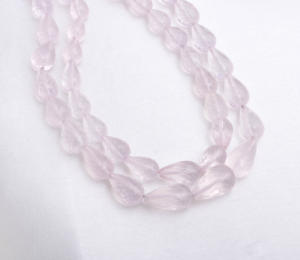 ลูกปัดโรสควอตซ์สีชมพูทรงหยดน้ำ  ขนาด 7x10-9x17 มม. น้ำหนัก 160 กะรัต สำหรับทำเครื่องประดับชั้นดี - Product Image 4