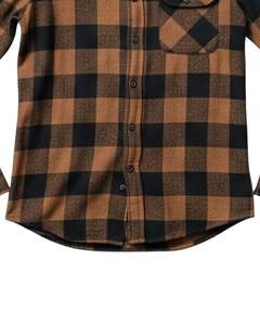 เสื้อเชิ้ตผ้าสักหลาดลายสก็อตแขนยาวสำหรับผู้ชาย ติดกระดุม สวมใส่สบาย อุ่นในฤดูหนาว มีกระเป๋าเสื้อที่อก สีน้ำตาล สีดำ รับผลิตตามแบบ (OEM) ขายส่ง - Product Image 6