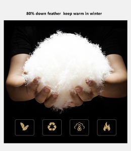 Veste matelassée à la mode pour hommes avec col montant Nouveau design Veste matelassée pour hommes avec capuche, chaude et brillante - Product Image 3