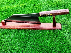 Cuchillo Santoku de acero al carbono forjado de grado Diy, mango de madera, cuchillos de Chef de cocina perfectos, regalo perfecto personalizable OEM para padre - Product Image 4