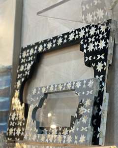 ถาดเสิร์ฟตกแต่งระดับพรีเมียมสำหรับช็อกโกแลต ขนมหวาน และของขวัญในโอกาสพิเศษ ถาดหรูหราทำมือประดับมุก - Product Image 4