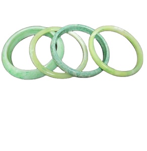 Bracelet manchette artisanal en acrylique naturel, bijou indien tendance pour femme, modèle ange en résine époxy, cadeau de Noël pour femme, idéal pour les fêtes - Product Image 4