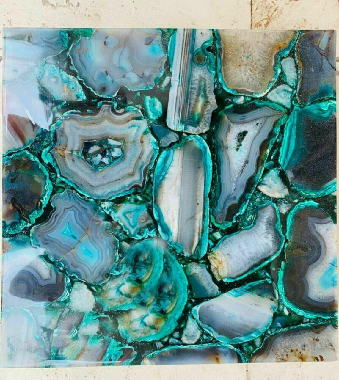 ตามที่แสดงในภาพ