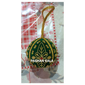 Color verde forma de bola dorado Zari bordado árbol de Navidad adorno colgante tela Material usado Diwali festivales Decoración - Product Image 1