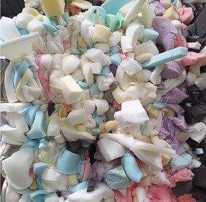 Déchets de mousse de polyuréthane de haute qualité à vendre Commandes en gros de pureté à 99% pour le recyclage et la fabrication industrielle - Product Image 5