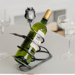 Porte-vin en métal de style chariot vintage. Présentoir de table classique. Disponible au prix de gros. - Product Image 2