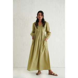Robe maxi longue à col en V pour femme, couleur vert olive unie, manches courtes, coupe ample, décontractée, été, taille naturelle, lavable, avec poches - Product Image 1