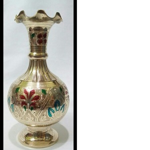 Vase à fleurs rustique en métal en laiton élégant décoration de mariage pièce maîtresse Vase à fleurs en métal composé de laiton - Product Image 6