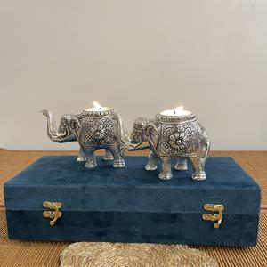 Portavelas de Té en Forma de Elefante Plateados - Product Image 5