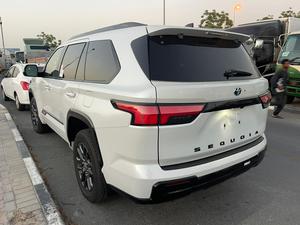 โตโยต้า เซคคอย่า ปี 2024 สภาพดีเยี่ยม ไมล์น้อย - Product Image 4