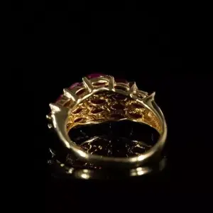 Bague de fiançailles élégante en argent sterling avec diamant moissanite Tishya pour femme, coupe marquise, idéale pour les propositions de mariage et les cocktails - Product Image 2