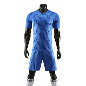 ชุดฟุตบอลสำหรับทั้งชายและหญิงชุดมีดีไซน์ตัดอัตโนมัติแบบแห้งเร็วทำจากโพลีเอสเตอร์พร้อมโลโก้ที่กำหนดเองขายส่งและ100% OEM - Product Image 6