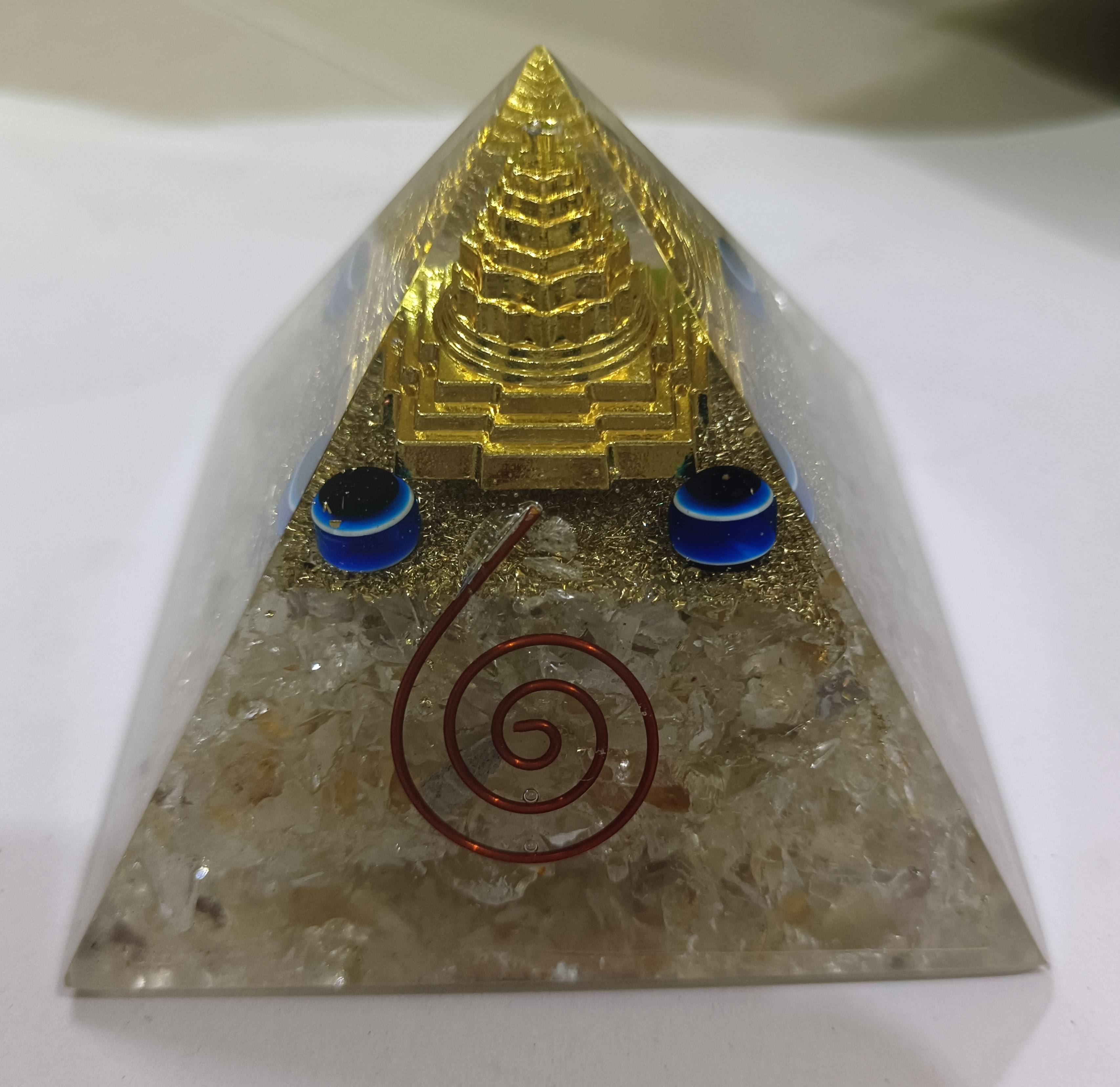 สีเหลือง