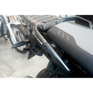 Protezioni Adesive 3D Personalizzate per Maniglie Moto Suzuki V-Strom 1050 - Product Image 3