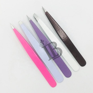 Pince à épiler sourcils de qualité supérieure, pointe argentée, prête à être expédiée, en acier inoxydable, avec logo personnalisé gratuit - Product Image 4