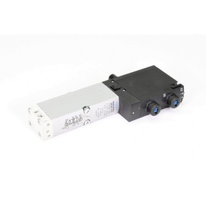 Festo โซลินอยด์วาล์วรุ่น539182 VSVA-B-B52-ZD-A2-1T1L LW37608สภาพมือสอง - Product Image 1