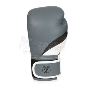 Vente en gros de gants de boxe en cuir de qualité professionnelle de qualité supérieure Gants à lacets personnalisables avec marque privée - Product Image 4