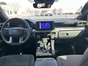 โตโยต้า ทาโคมา 2WD SR5 ปี 2024 มือสอง สภาพดี - Product Image 4