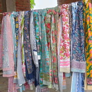 ผ้าคลุมชุดว่ายน้ำผู้หญิงแบบพิมพ์ลายใหม่ ผ้าโพลีเอสเตอร์ 100% ผ้าชีฟองน้ำหนักเบา ชุดคลุมชายหาด ชุดเดรสบิกินี่ ลาวาลาวา - Product Image 1