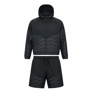 Conjunto Deportivo Personalizado con Chaqueta Cortavientos con Cremallera y Pantalones Cortos de Nylon para Hombre, Ligero y Reflectante - Product Image 5