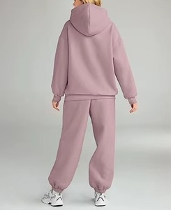 Conjunto de sudadera con capucha y joggers en blanco de gran tamaño para mujer, Conjunto de sudadera al por mayor, fabricante OEM - Product Image 3