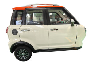 <span class=keywords><strong>Mini</strong></span> voiture électrique à moteur 60V 2000W avec conception à 6 portes et quatre places et poignée d'entraînement pour adultes New Energy Vehicle - Product Image 3