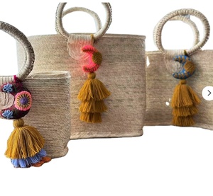 Sac à main en paille tressée magique fait main avec des marguerites blanches au crochet, sacs de plage en macramé directement du fournisseur indien - Product Image 1