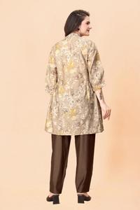 Vente en gros 2024 Nouveaux Designs Modal Soie Recyclé Soie 100% Soie Femmes Imprimé Floral Tops Pantalon Ensemble Toutes Tailles Tuniques-Indian - Product Image 2