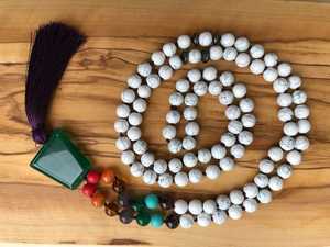 Bijoux d'imitation pour femmes de Dubaï Collier de perles en pierre naturelle Religieux Musulman Tasbih Perles de prière Accessoire en forme de boule - Product Image 2