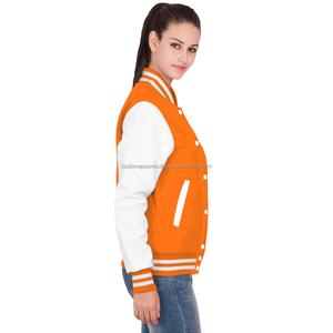 Veste universitaire en molleton personnalisée pour femme, en coton premium, style streetwear, idéale pour la personnalisation en gros - Product Image 3