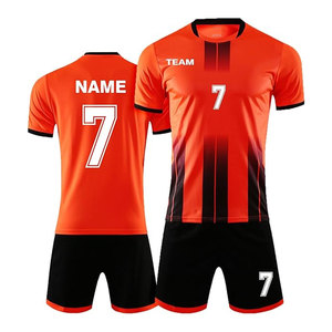 Conjunto de Camiseta de Fútbol Personalizada de Alta Calidad, Camiseta y Pantalones Cortos de Fútbol Personalizados para Hombres, Mujeres y Adultos, con Logotipo, Nombre y Número, Color Naranja - Product Image 1