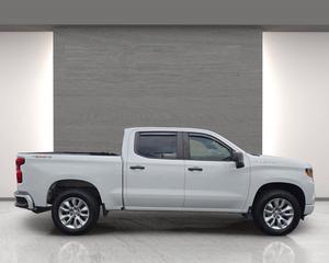 Chevrolet Silverado 1500 RST Crew Cab 4x4 d'occasion 2022 - Product Image 5
