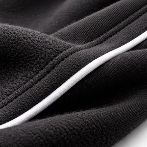 Conjunto Deportivo Personalizado en Negro |   Sudadera con Capucha y Pantalones Deportivos de Poliéster y Algodón |   Chándal Deportivo Unisex OEM ODM - Product Image 6