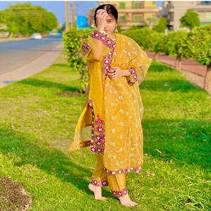Le meilleur matériau du Pakistan Salwar Kameez pour les femmes - Product Image 3