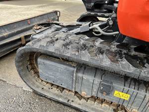 Mini-excavatrice Kubota KX040-4 2021 : Puissance, Précision et Polyvalence. Introduction à la mini-excavatrice Kubota KX040-4 2021. - Product Image 5