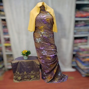 ชุดเดรสเด็กผู้หญิงผ้ากำมะหยี่มาคบาลแบบดั้งเดิมคุณภาพดีที่สุด กำลังเป็นที่นิยม ผ้าทอลายแจ็คการ์ดทวิลล์เนื้อผ้าสลับสี เป็นมิตรกับสิ่งแวดล้อม น้ำหนักปานกลาง เนื้อผ้านุ่ม - Product Image 1