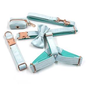 Conjunto de Arnés, Collar y Correa de Terciopelo de Primera Calidad para Perro, con Bolsa para Excrementos |   Personalizable, Sostenible y Duradero para Entrenamiento y Paseos - Product Image 6